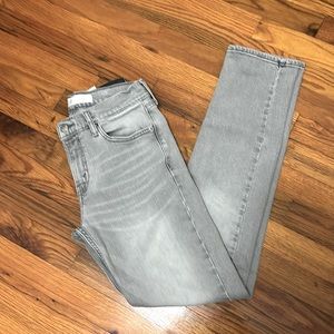 NWOT Levi’s S37 Slim 30x32
